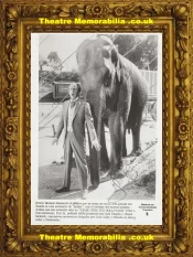 Jimmy Durante Autograph Signed Picture – Jumbo