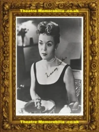 Nancy Gates Autograph Signed Picture – Greatest Show On Earth