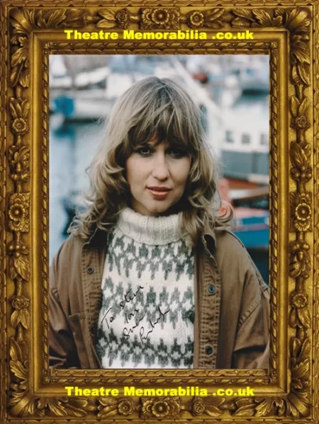  Susan Penhaligon – Doctor Who Autograph Signed Picture Photograph - Theatre Memorabilia - Theatre Programmes Theatre Memorabilia - Theatre Programmes
