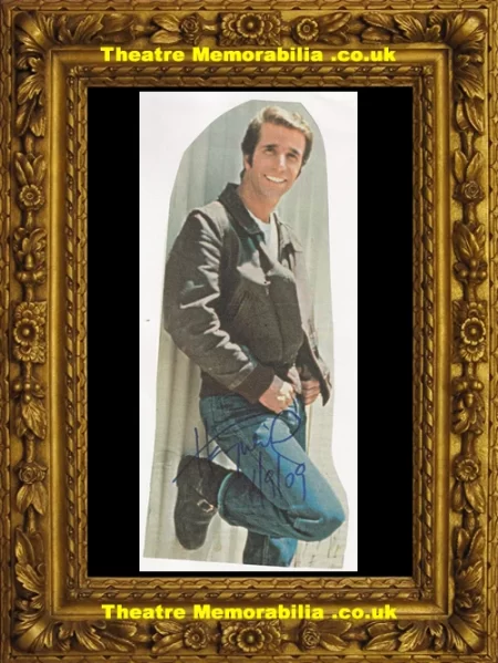  Henry Winkler Autograph Signed Picture The Fonze Happy Days - Theatre Memorabilia - Theatre Programmes Theatre Memorabilia - Theatre Programmes
