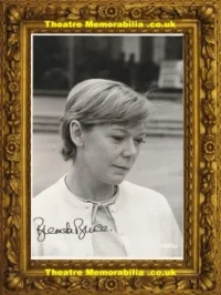 Brenda Bruce Autograph Signed Picture Photograph Actress The First Lady 1968