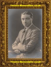 Clifford Mollison Autograph Signed Picture Photograph – Oh What A Lovley War