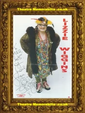 Lizzie Wiggins Autograph Signed Picture – Comedian Duchess Of Dudley