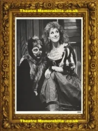Anita Dobson Autograph Signed Picture – Actress Cats Musical