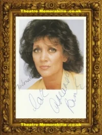 Amanda Barrie Autographed Signed Picture – Coronation Street
