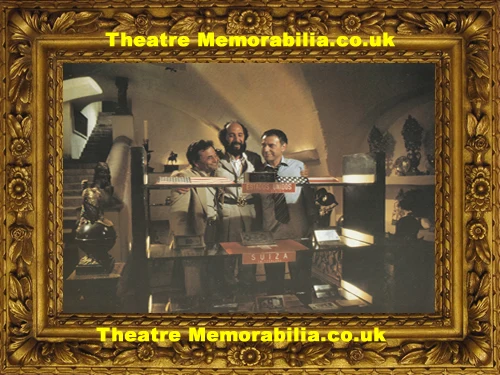 The In Laws film synopsis brochure programme 1979 Peter Falk - image 4