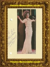  Shirley Bassey Autograph Signed Picture – Genuine - Theatre Memorabilia - Theatre Programmes Theatre Memorabilia - Theatre Programmes