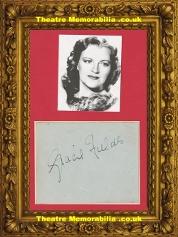 Gracie Fields signed sheet with black and white picture