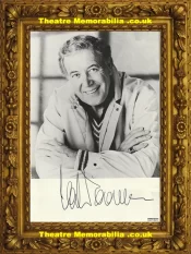 Val Doonican Autograph Signed Picture – Singer