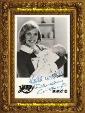 Wendy Craig Autograph Autograph Signed Picture The Nanny