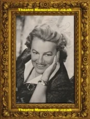 Gracie Fields Autograph Signed Picture Singer Actress Comedian