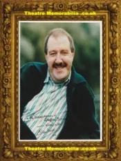 Gorden Kaye Autograph Signed Picture Allo Allo