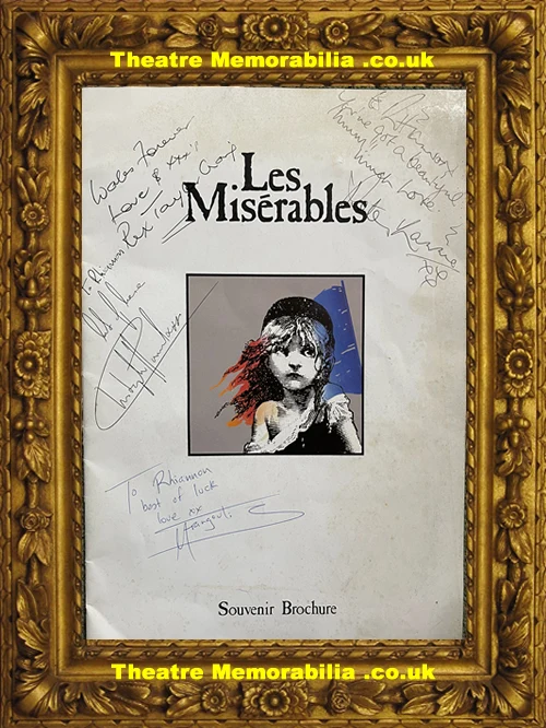 London Palace Theatre Les Miserables Souvenir Brochure Synopsis 1985 Signed - Image 2