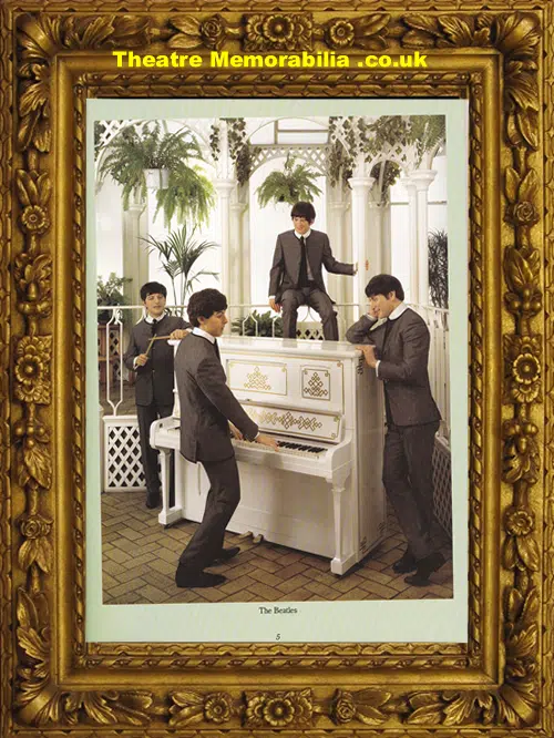 London Madame Tussauds Souvenir Brochure - 1985