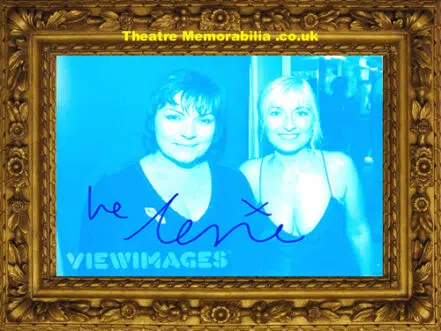 Lorraine Kelly Autograph Signed Photograph – GMTV Presenter