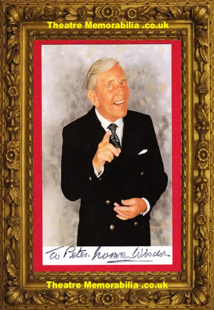 Norman Wisdom Autograph Signed Picture – Comedy Actor