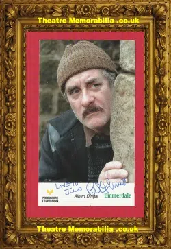 Bobby Knutt Autograph Signed Picture – Emmerdale
