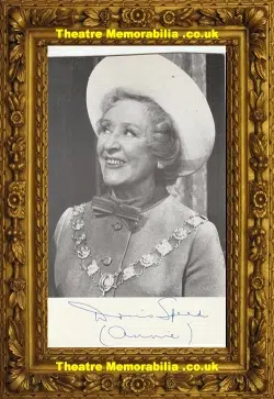 Doris Speed Autograph Signed Picture Annie Walker Coronation St