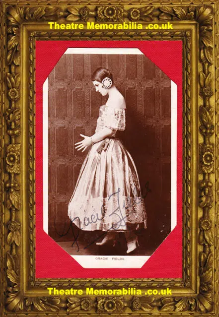 Gracie Fields Signed Autograph Picture – 1924 – 1920s
