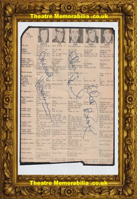 Herman’s Hermits Autograph Signed Picture 60s – Pop Group