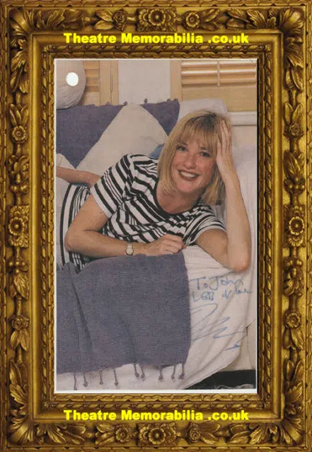 Jane Horrocks Autograph Signed Picture – Ab Fab