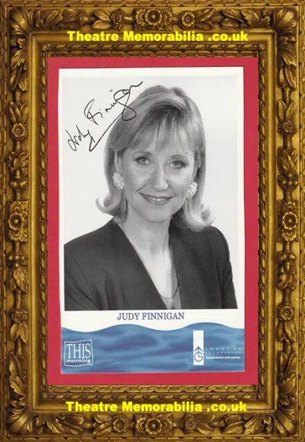 Judy Finnigan Autograph Signed