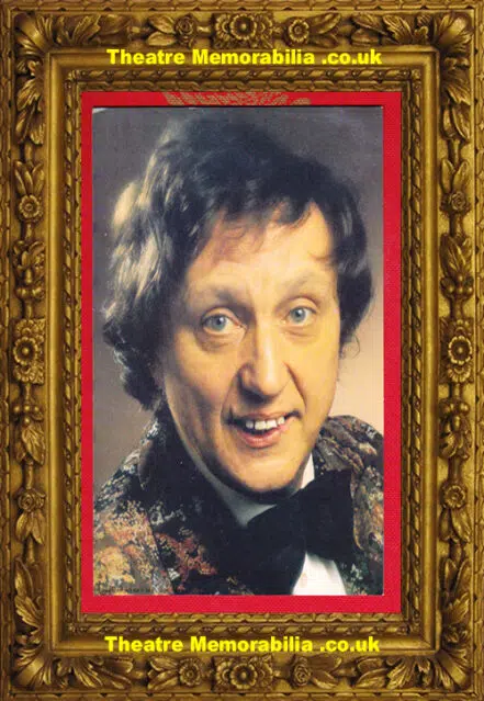 Ken Dodd Signed Autograph Promo Post card – 1980s